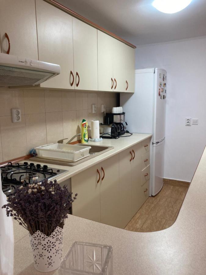 Ultracentral Apartment Near Moscovitz Palace Oradea Bagian luar foto